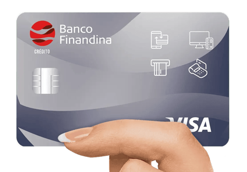 Persona solicitando una tarjeta de crédito desde su celular