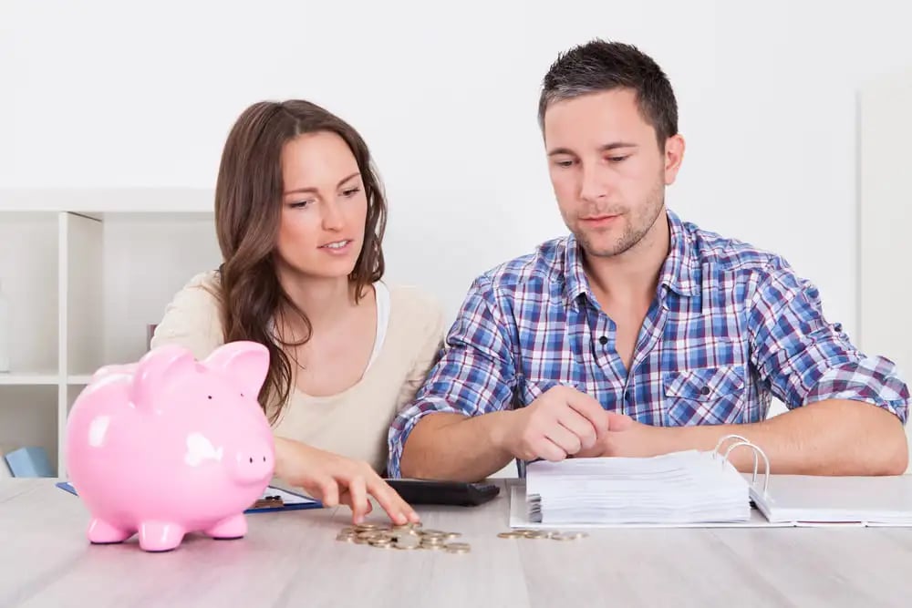 Organiza tus finanzas personales y ahorra a largo plazo