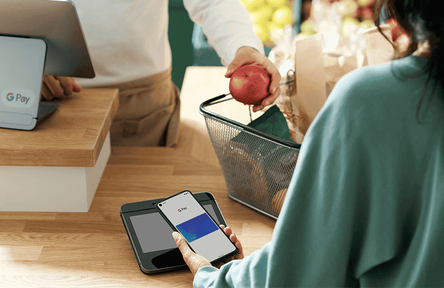 Tarjeta de crédito digital Finandina en Google Pay para pagar en un datáfono